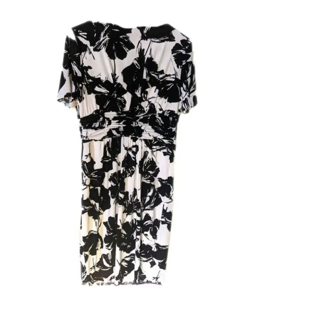 Evan Picone dress white with black flowers v-neck ruched waist - 10